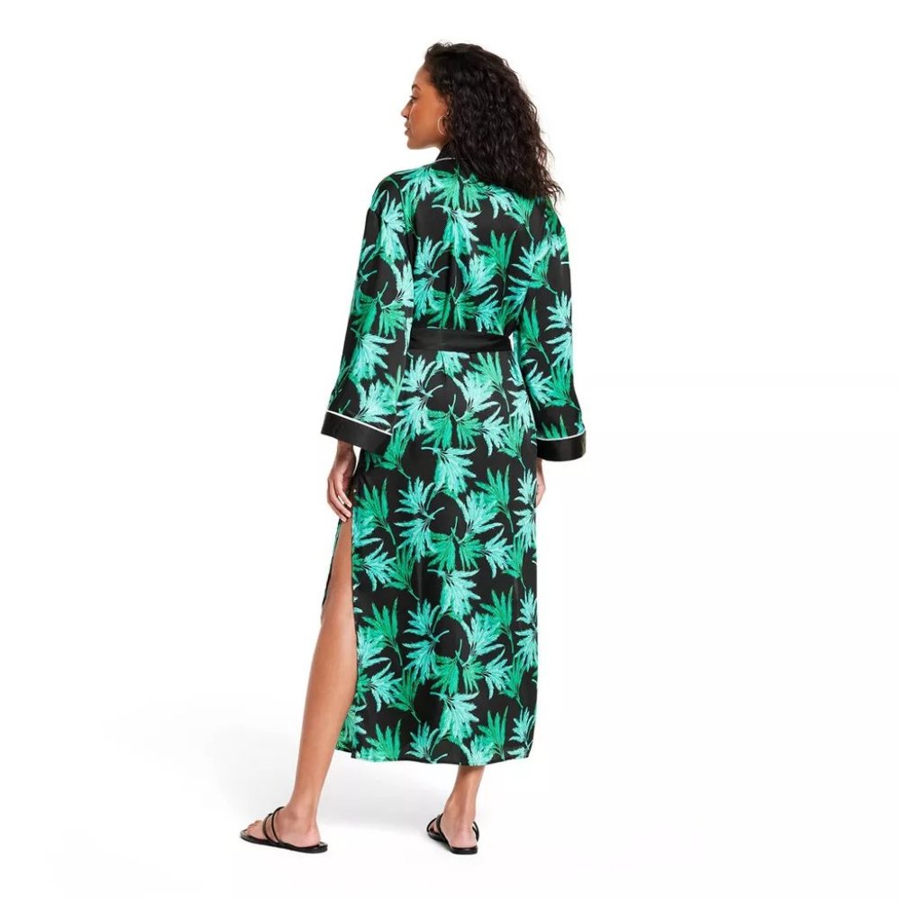 Fe Noel Black Robe with Green Palm Motif